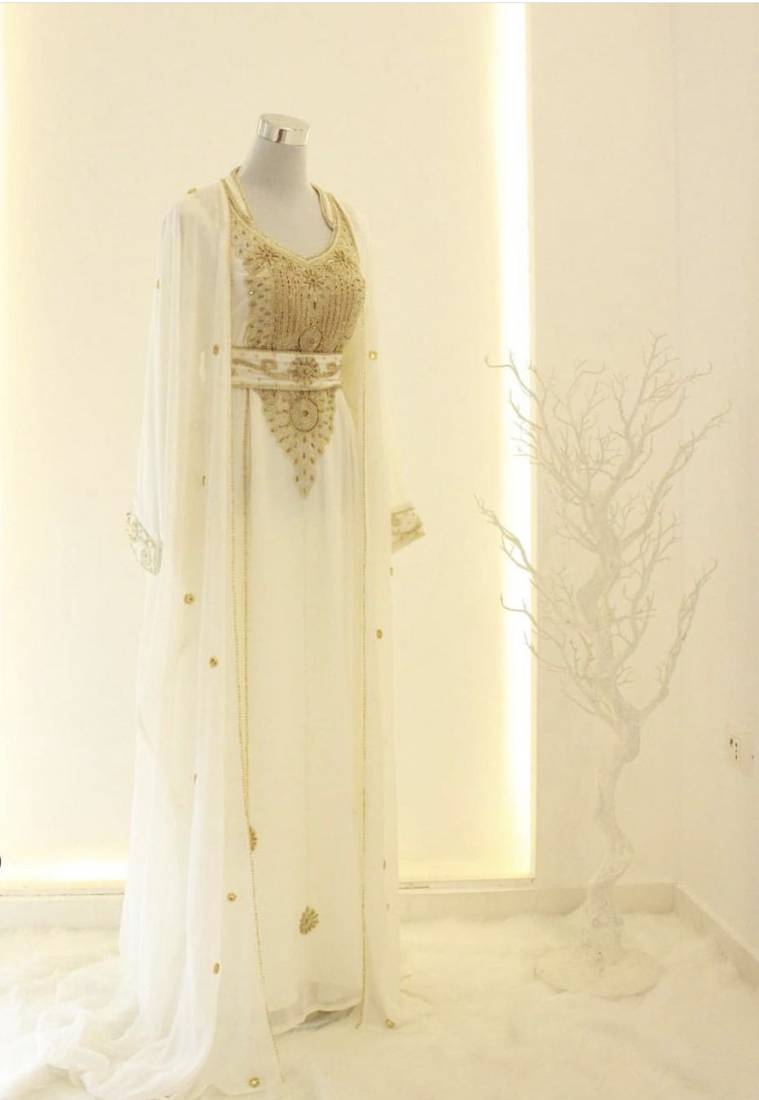 White Zari-Embroidered Georgette Kaftan (1-Pc) - Image 1