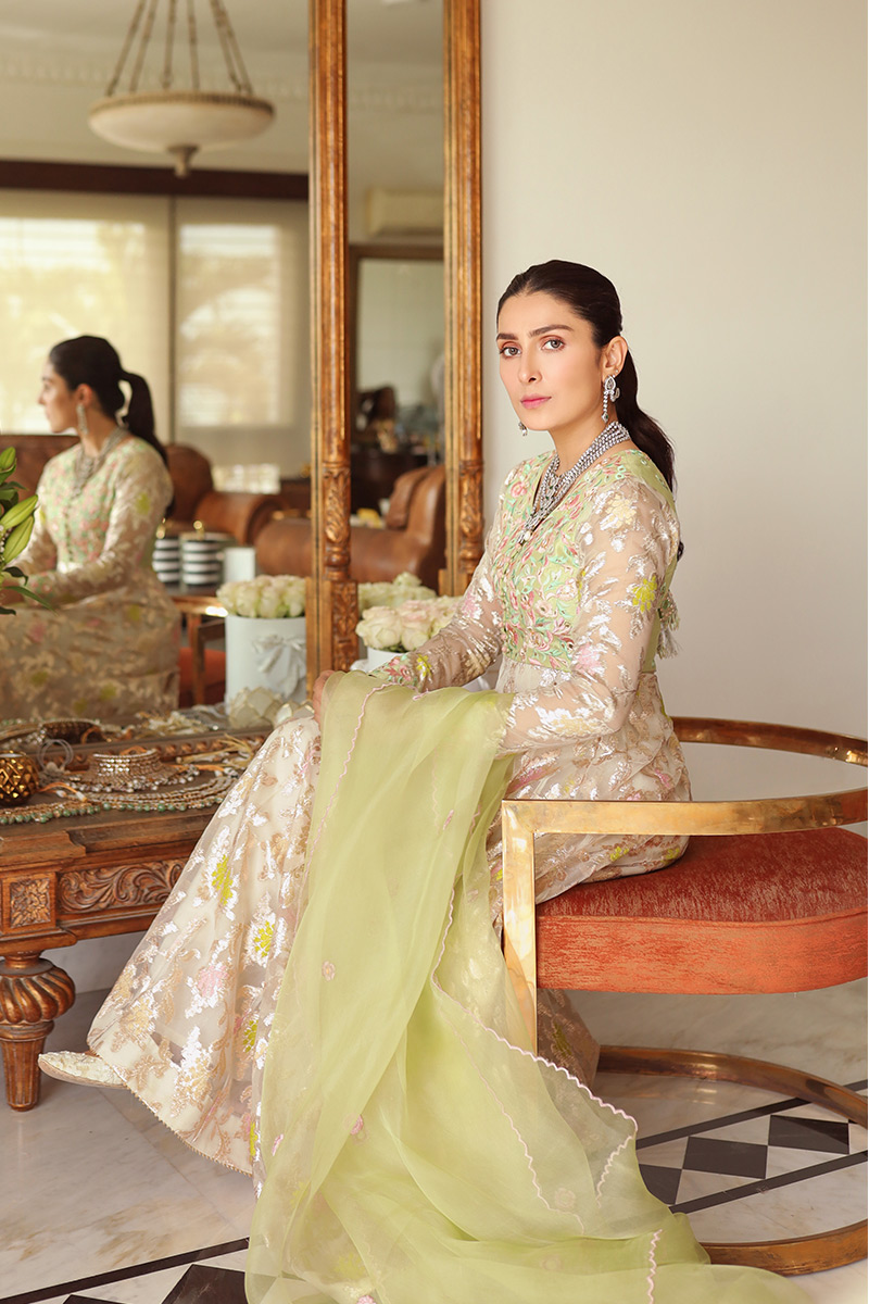 Pakistani Pearl White Embroidered Lorex Kalidar (3-Piece) - Image 3