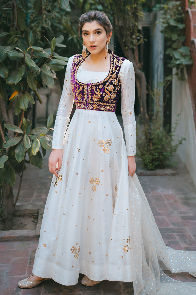 Pakistani White Kamdani Raw Silk Kalidar (3-Piece) - Image 1