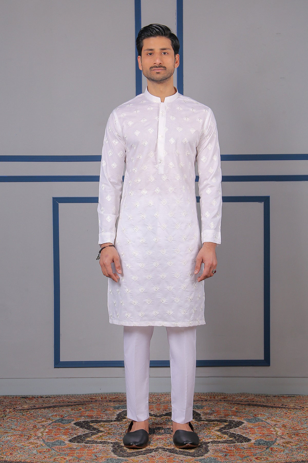 White Schiffli Embroidered Cotton Kurta (2-Piece) - Image 1