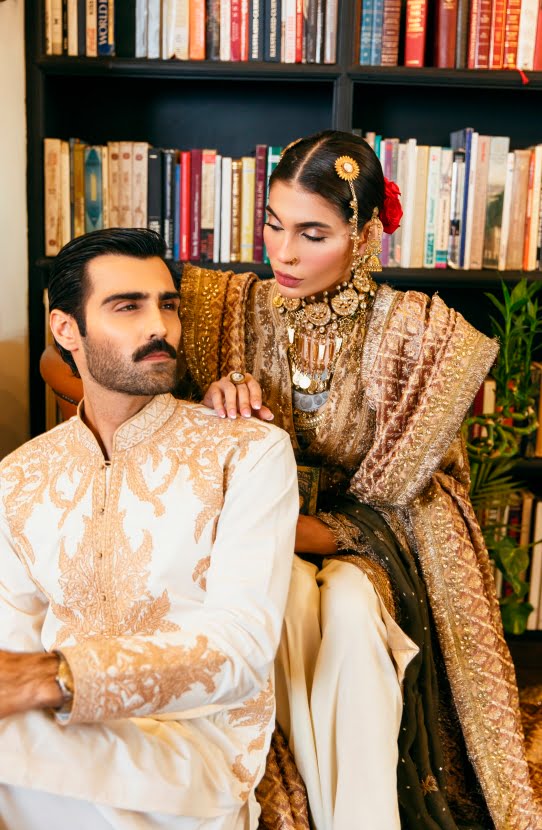 White Pale Gold Hand-Embroidered Cotton-Silk Kurta Shalwar (2-Piece) - Image 5