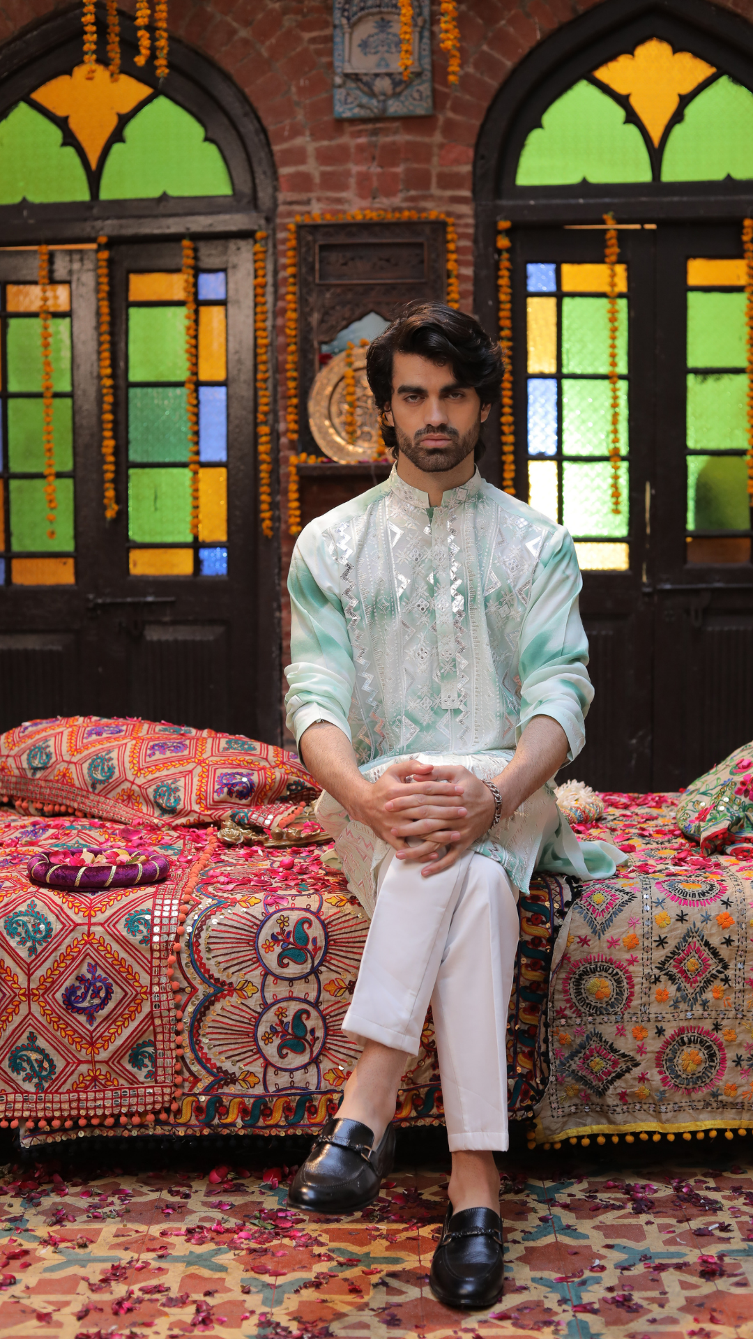 White and Green Woven Chanderi Kurta Pajama (2-Piece) - Image 4