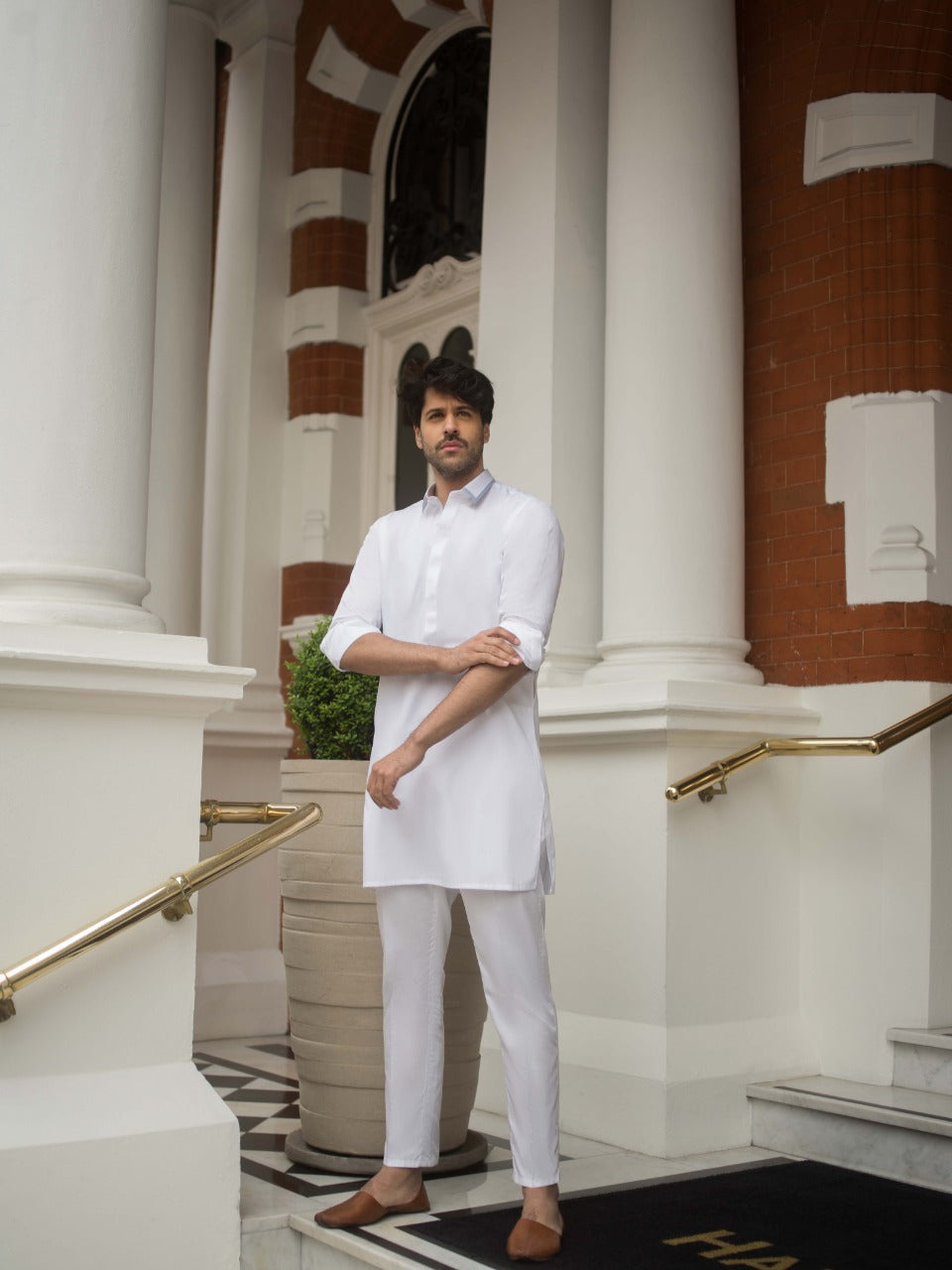 White Cotton Kurta Pajama Set (2-Piece) - Image 4