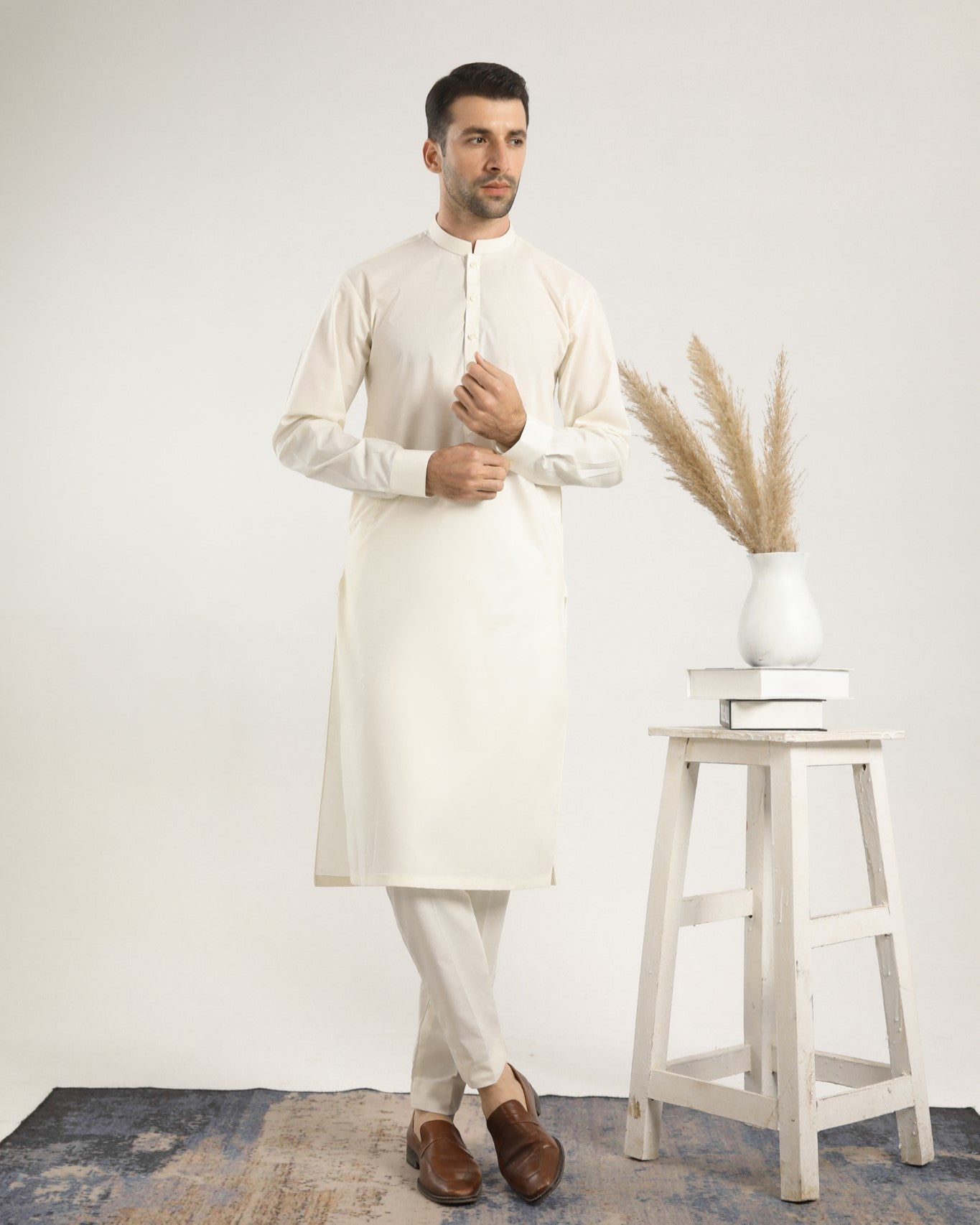 White Cotton Kurta Pajama Set (2-Piece) - Image 3