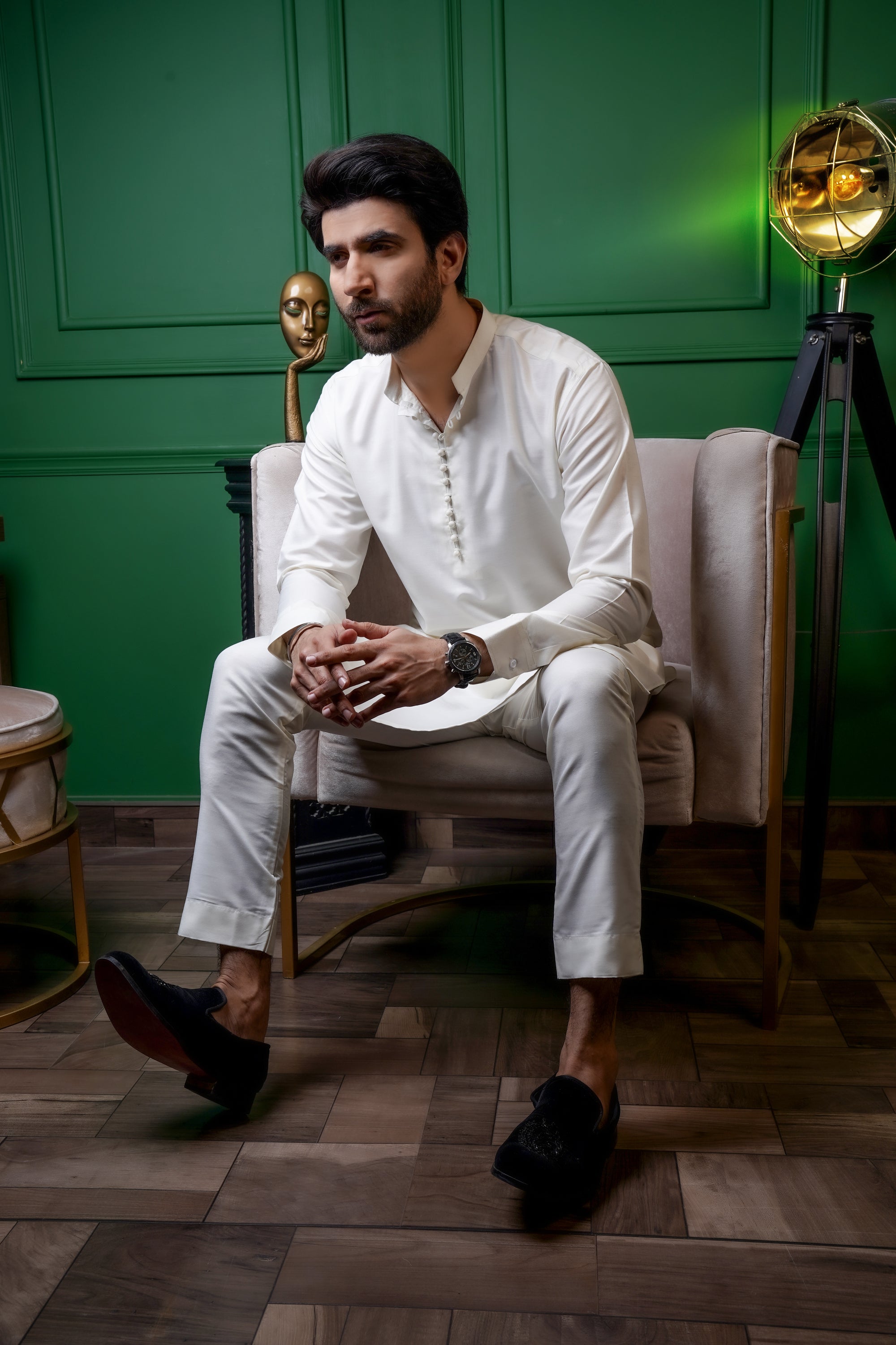 White Cotton Chinese Collar Kurta Pajama (2-Piece) - Image 1
