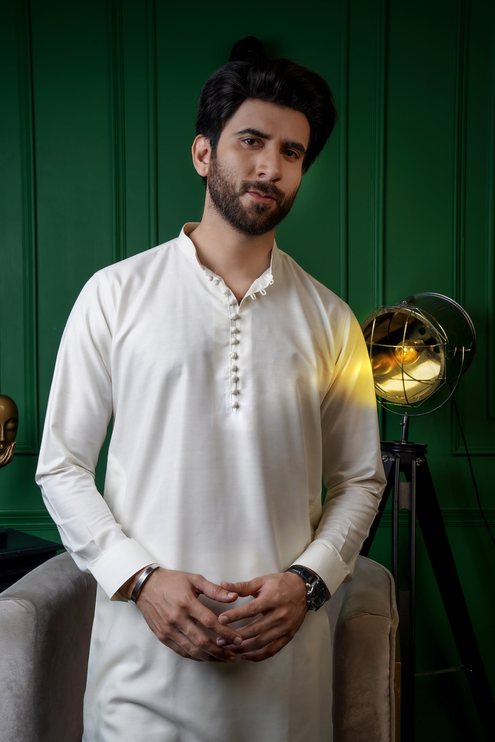 White Cotton Chinese Collar Kurta Pajama (2-Piece) - Image 2