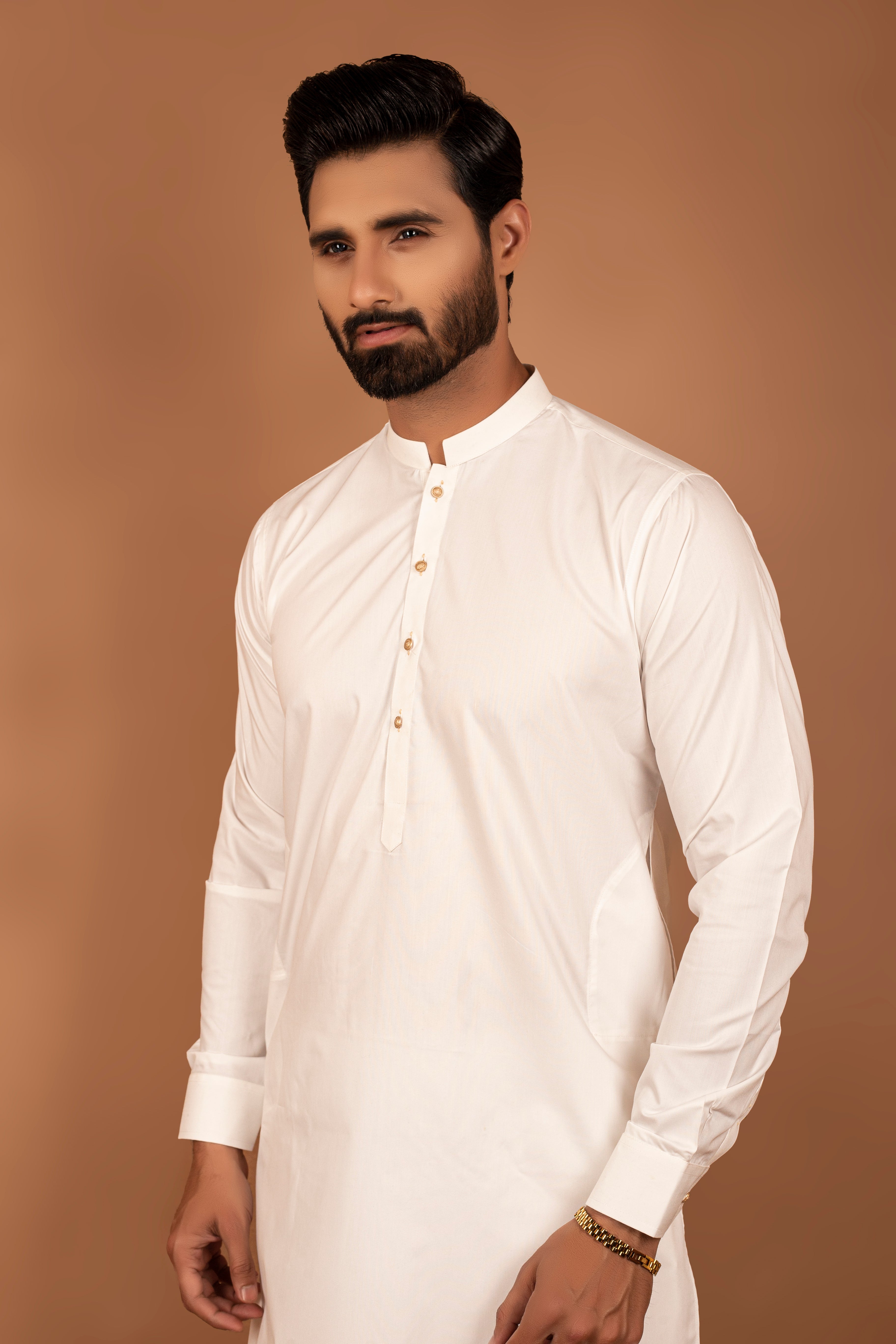 White Cotton Kurta Pajama with Gold-Tone Buttons (2-Piece) - Image 2