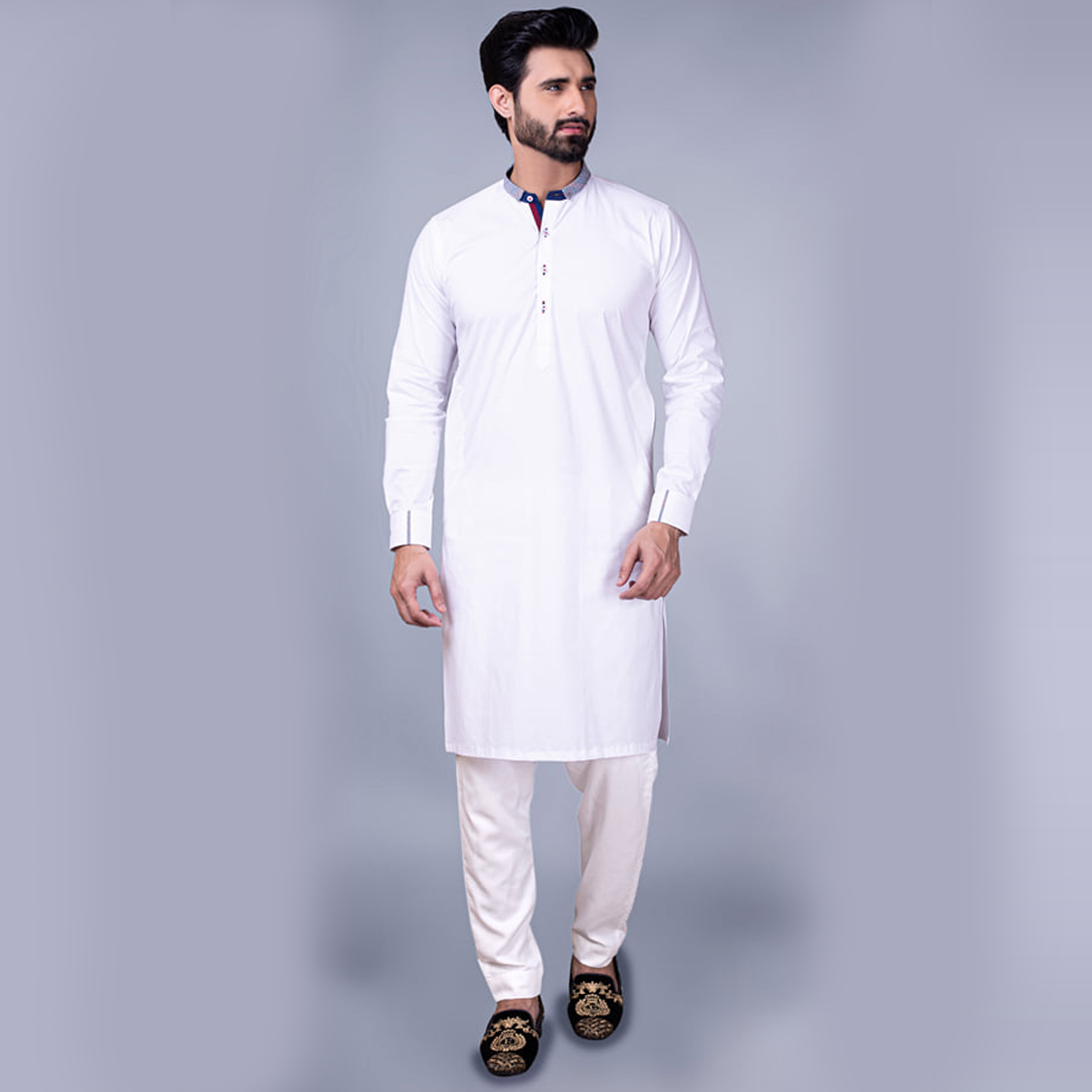 White Embroidered Crest Cotton Kurta Pajama (2-Piece) - Image 3