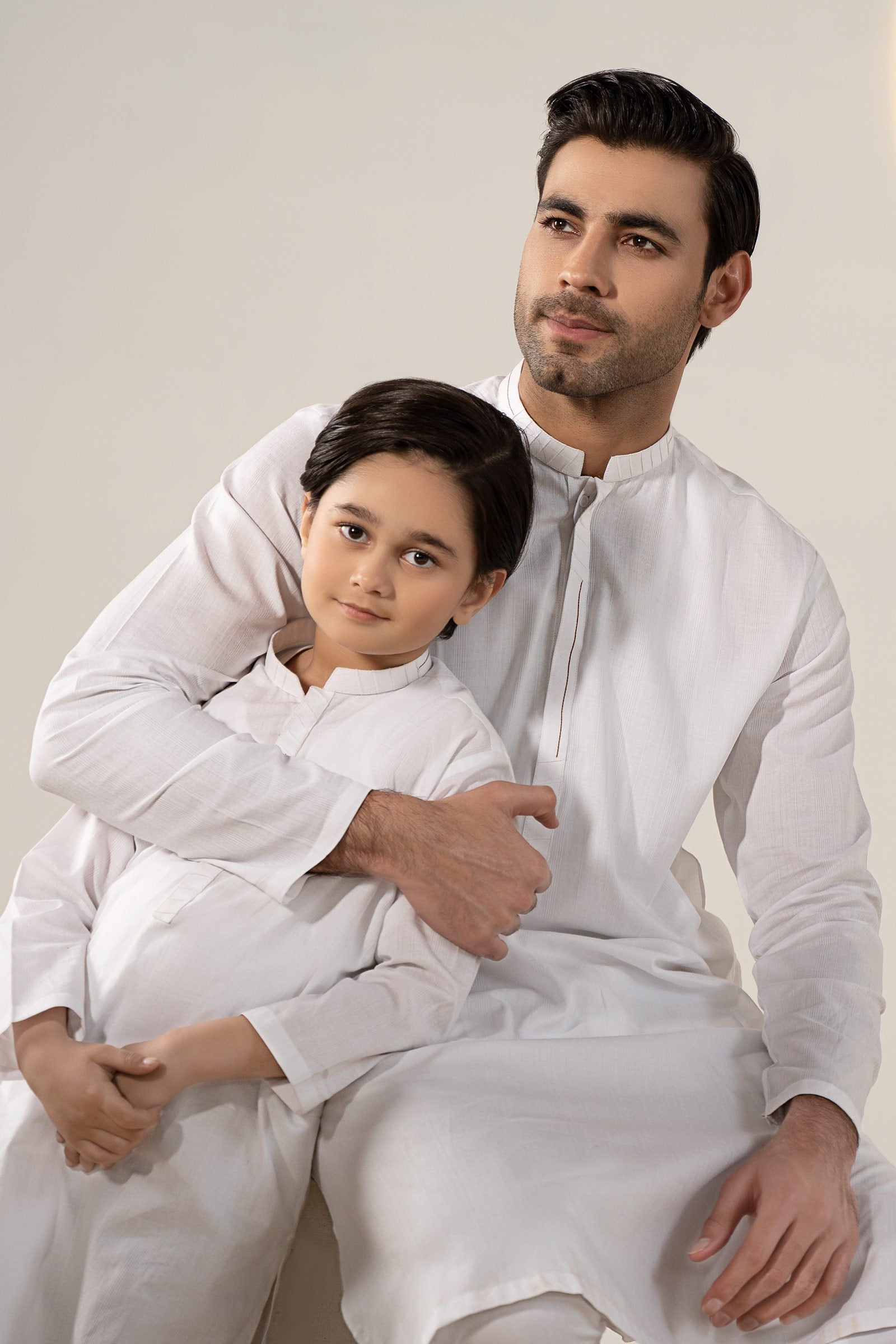 White Self-Print Dobby Cotton Kurta Pajama (2-Piece) - Image 3
