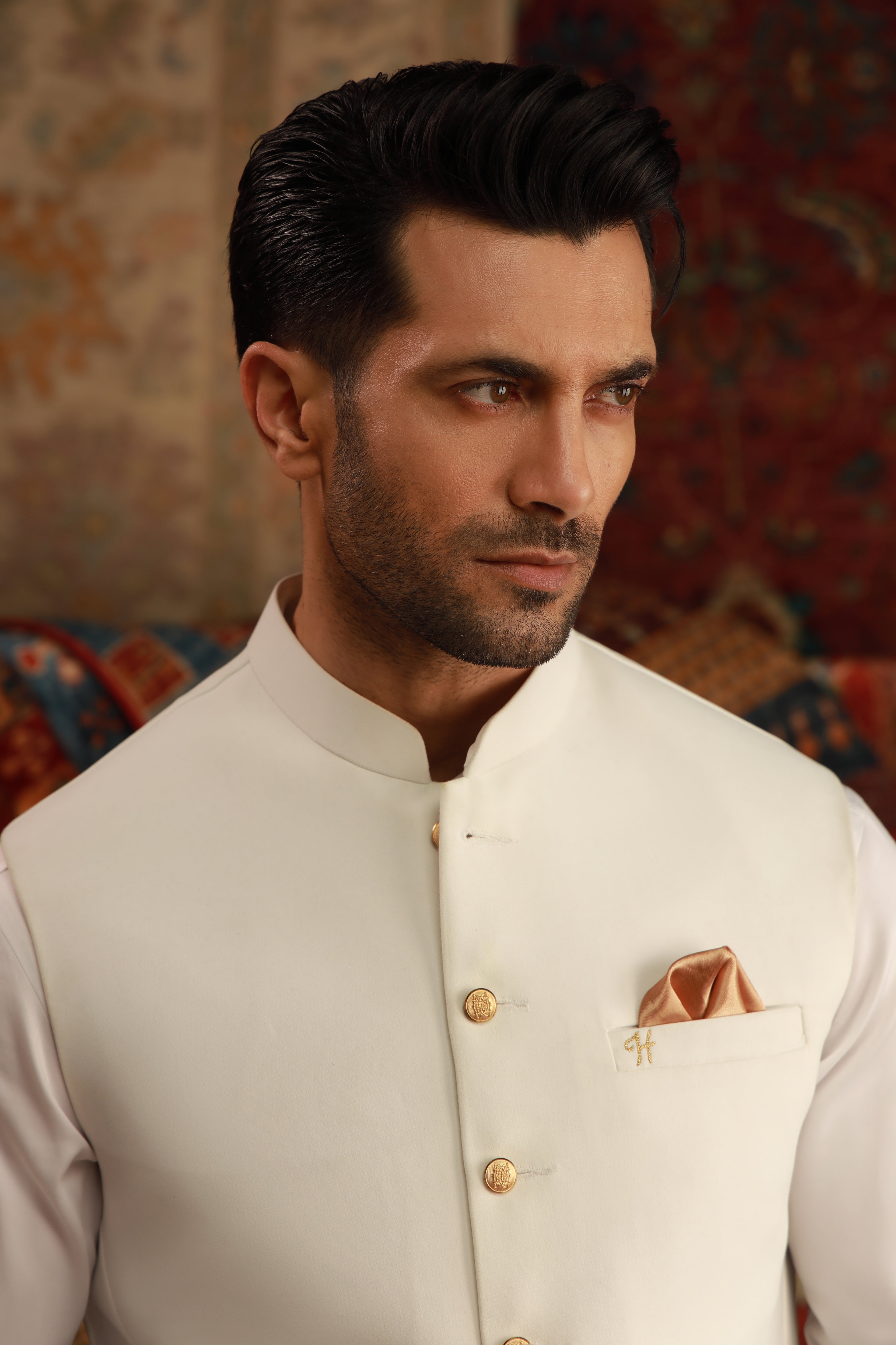 White Embroidered Egyptian Cotton Satin Kurta Pajama (2-Piece) - Image 4