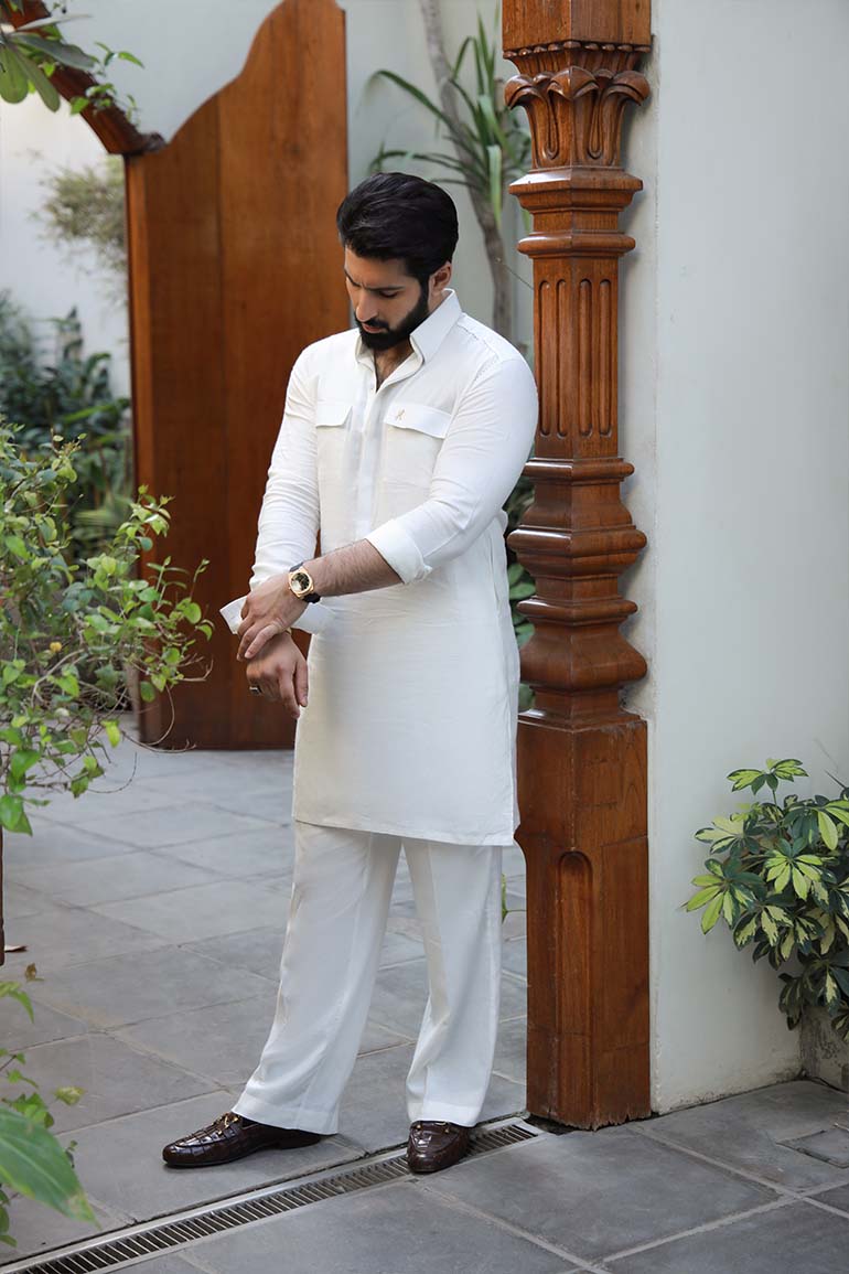 White Linen Kurta Pajama with Blue Stitching (2-Piece) - Image 3