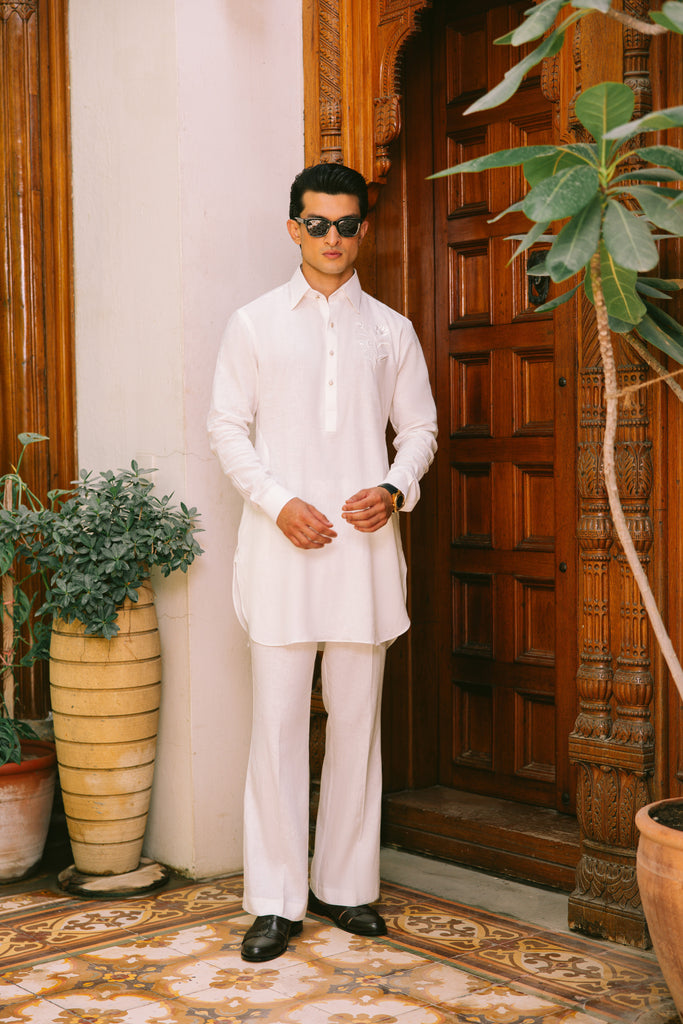White Embroidered Linen Kurta Pajama (2-Piece) - Image 1