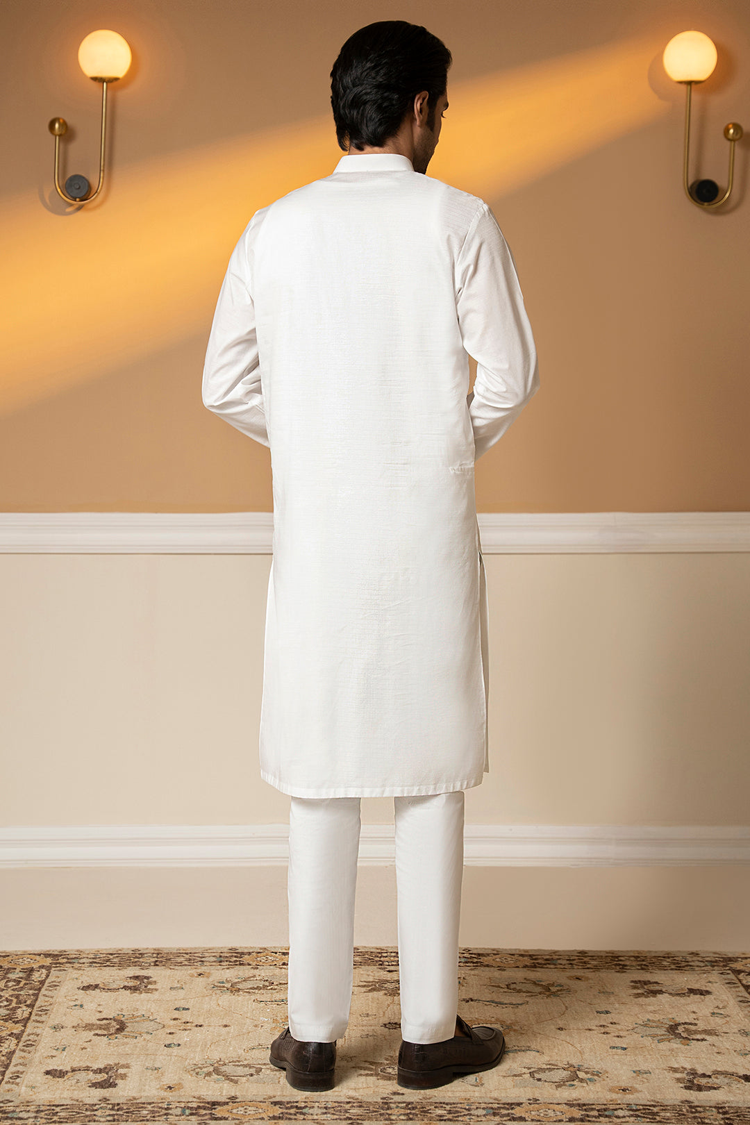 White Textured Wash & Wear Kurta Pajama (2-Piece) - Image 9