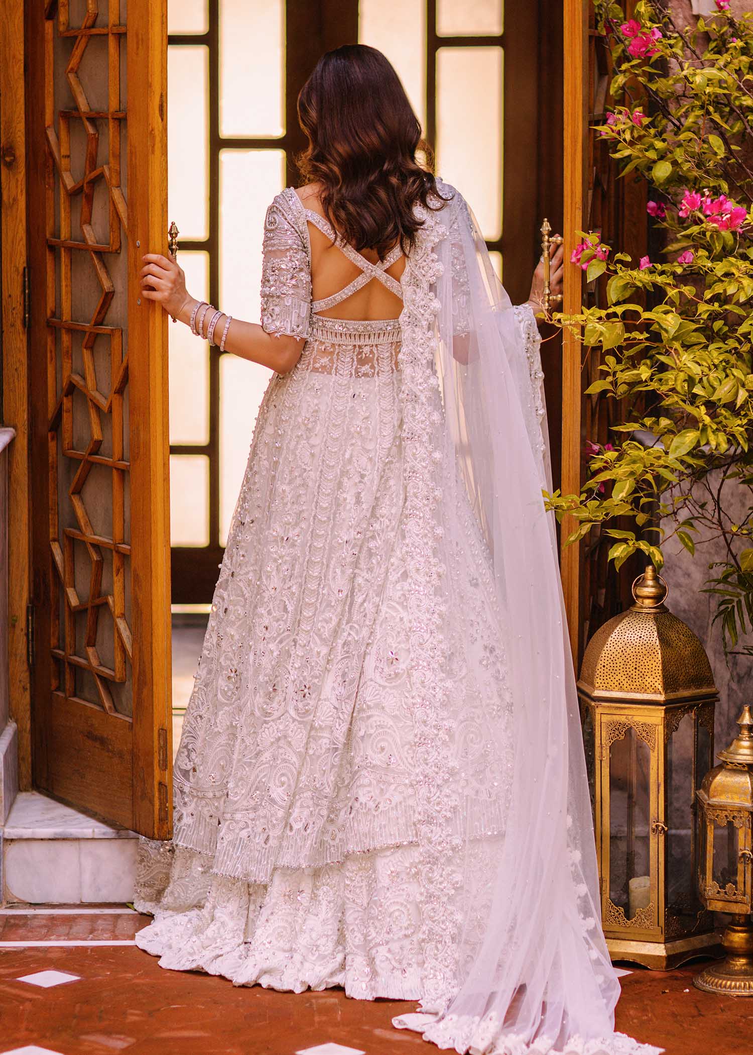 Pakistani White Embellished Net Bridal Lehenga (3-Piece) - Image 8