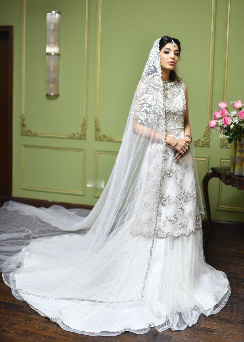 Pakistani White Hand Embroidered Net Bridal Lehenga (3-Piece) - Image 1