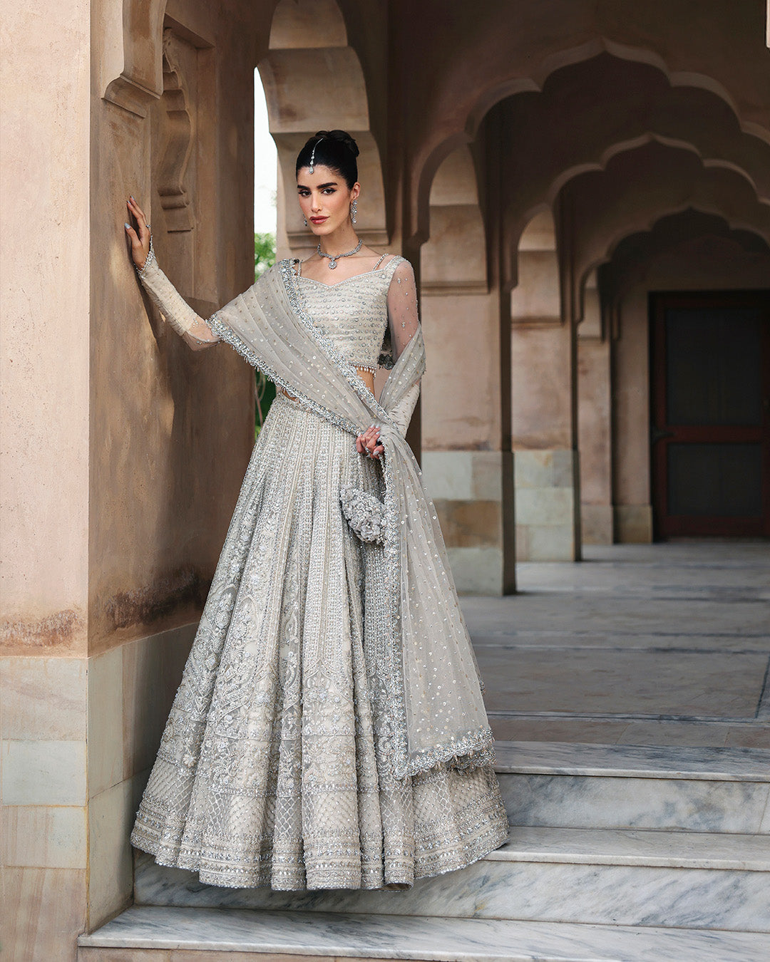 Pakistani White Embellished Net Lehnga Choli (3-Piece) - Image 6