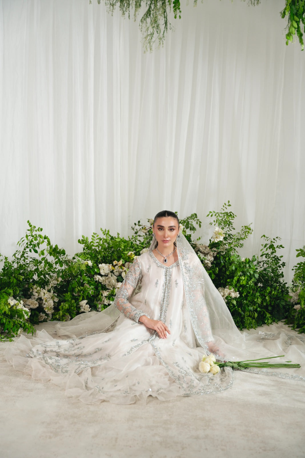 Pearl White Zardozi Organza Lehenga (3-Piece) - Image 12