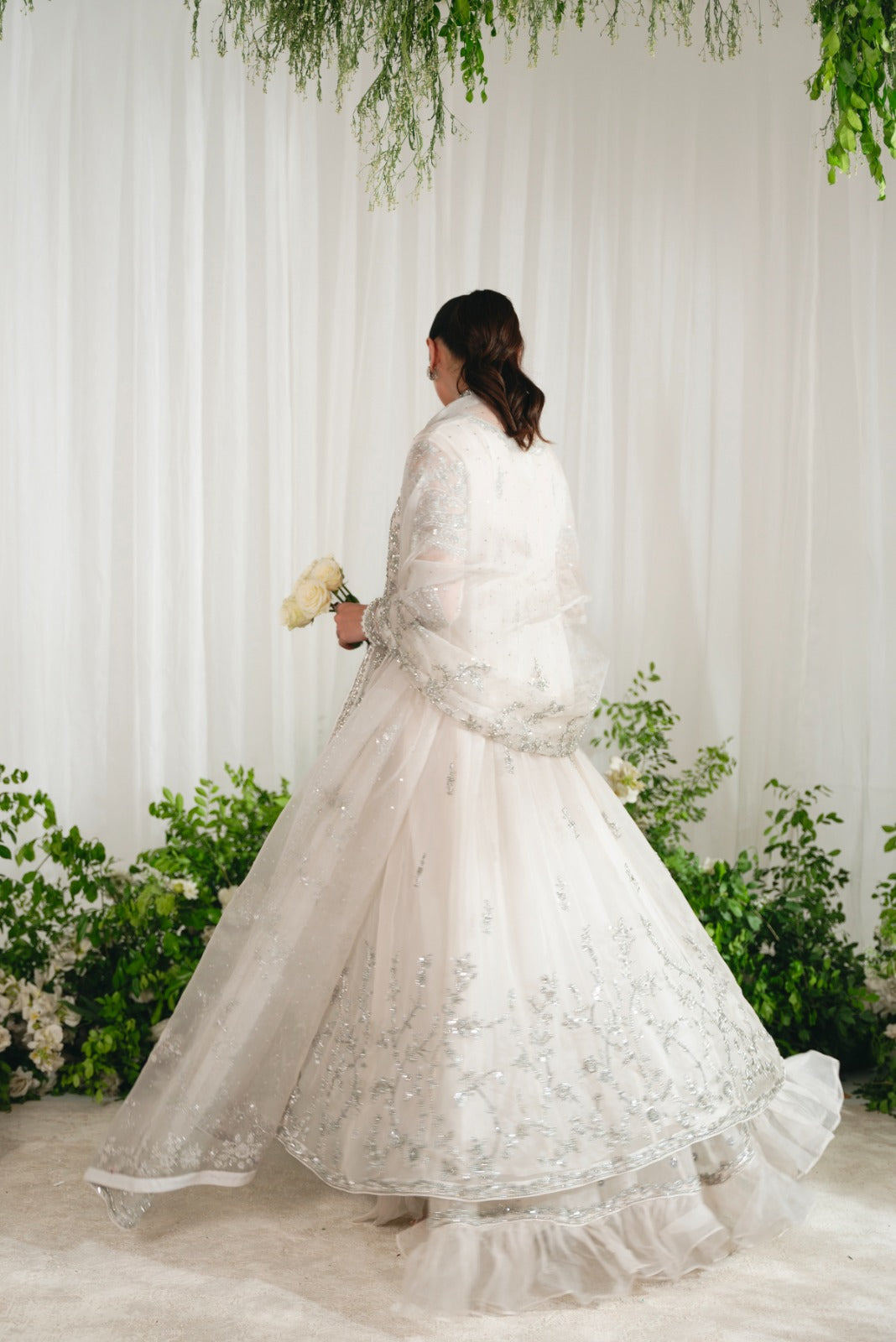 Pearl White Zardozi Organza Lehenga (3-Piece) - Image 6