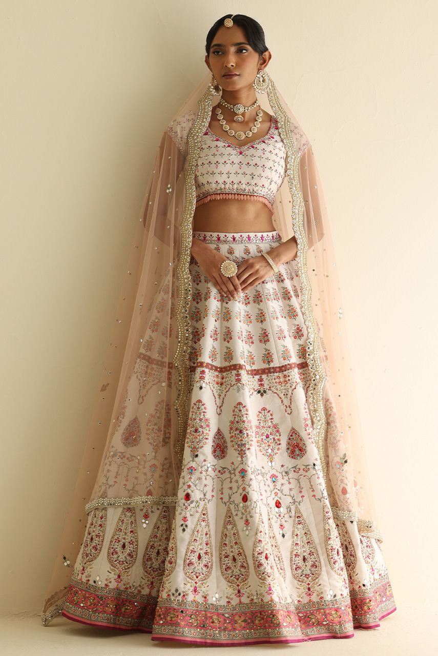 Pakistani White Embellished Raw Silk Lehnga Choli (3-Piece) - Image 6
