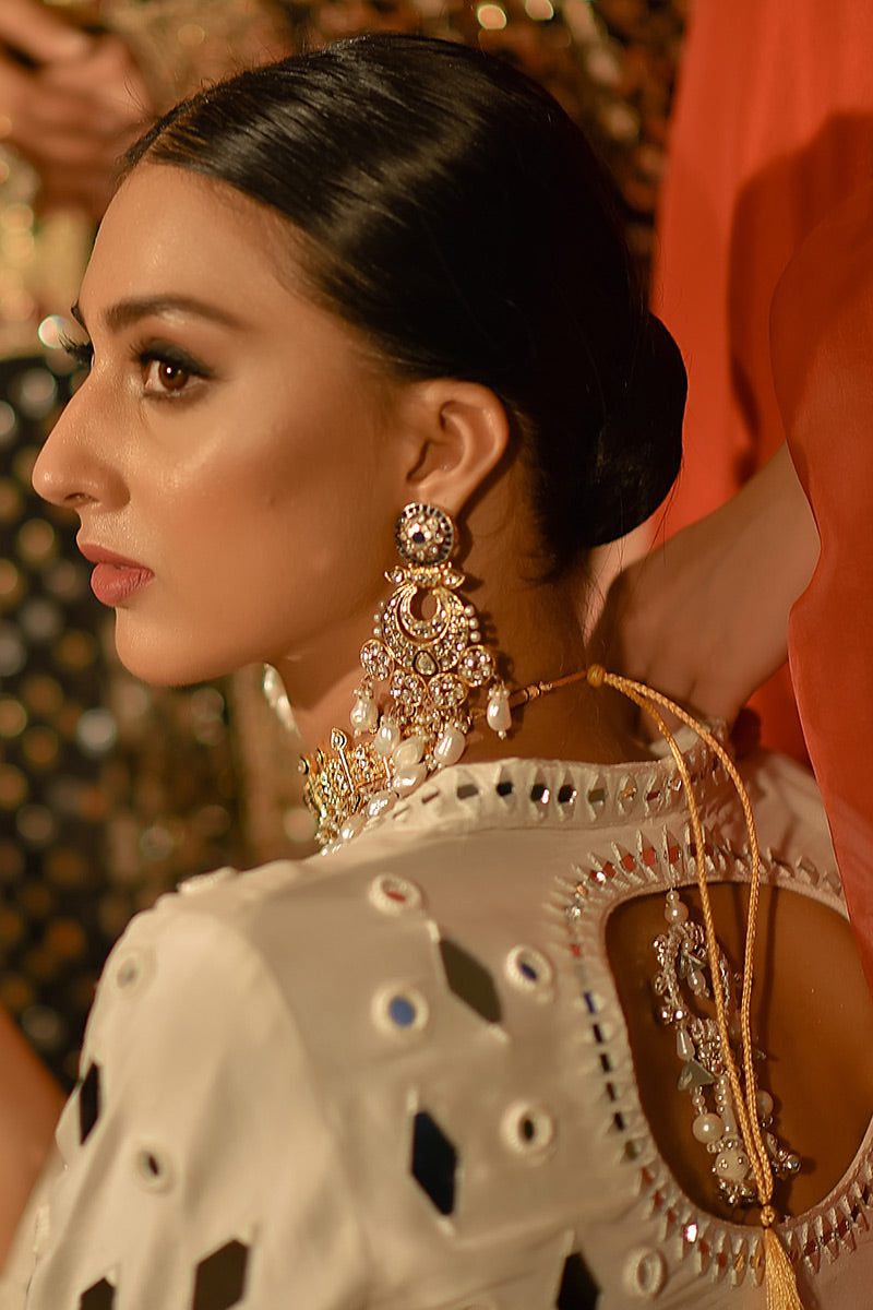 Pakistani White Sheesha Embroidered Raw Silk & Jamawar Lehenga (3-Piece) - Image 6