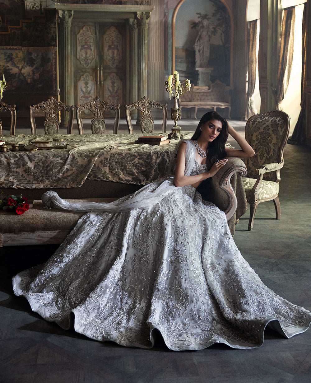 White Embellished Silk-Blend Lehenga Choli (3-Piece) - Image 3