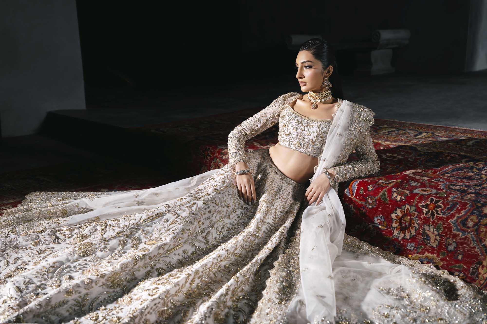 Pakistani White Gold Embroidered Silk Bridal Lehenga (3-Piece) - Image 3