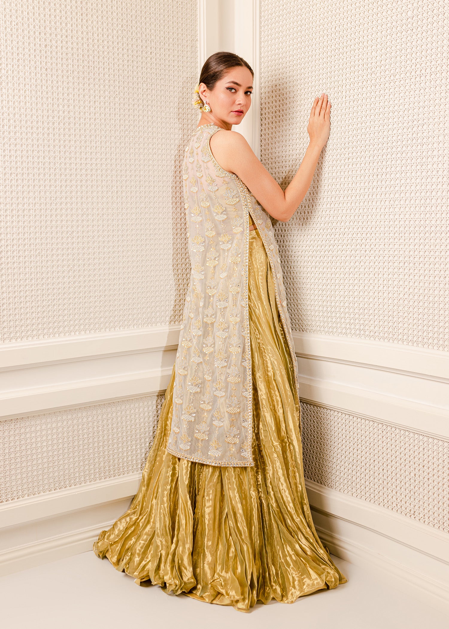 White Embroidered Net and Tissue Lehenga (3-Piece) - Image 5