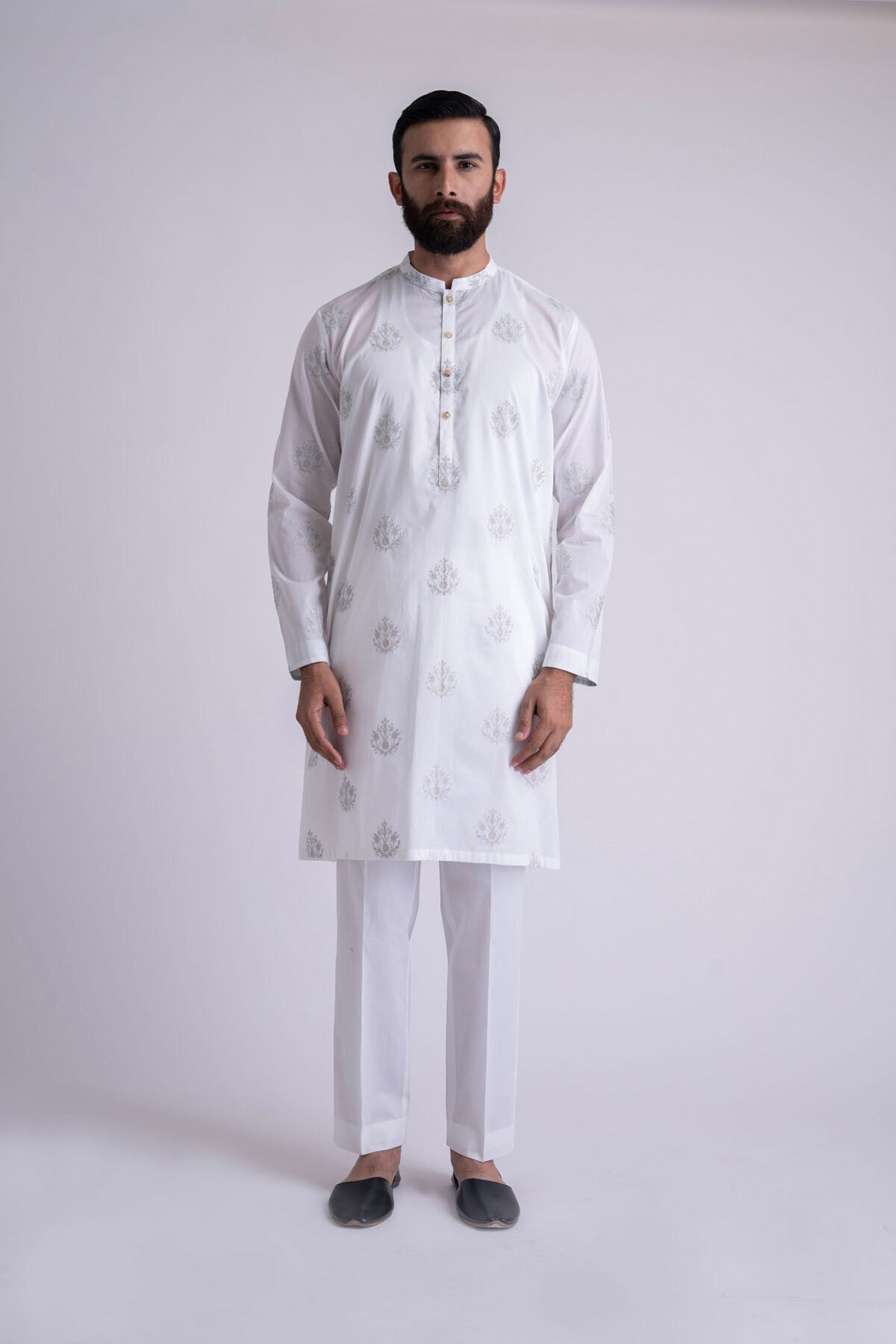 White Embroidered Cotton Kurta (2-Piece) - Image 1