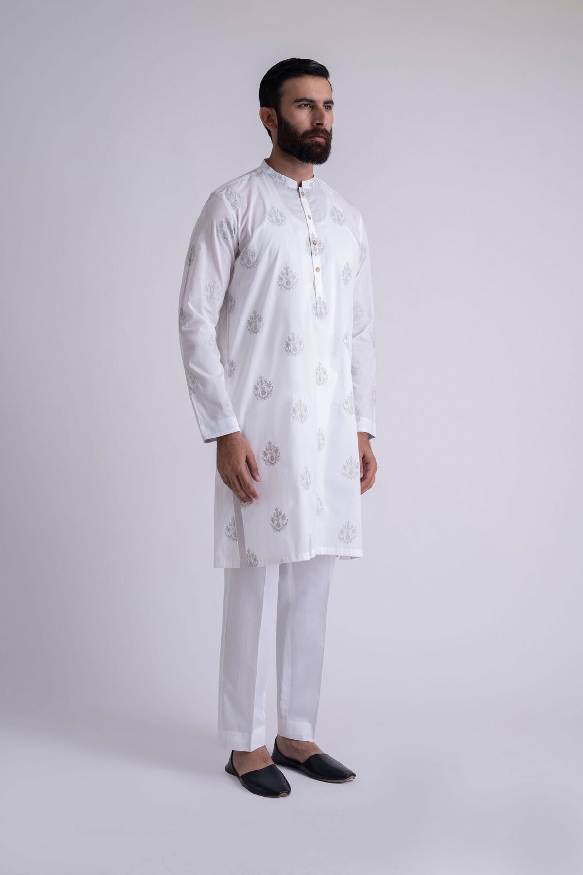 White Embroidered Cotton Kurta (2-Piece) - Image 3