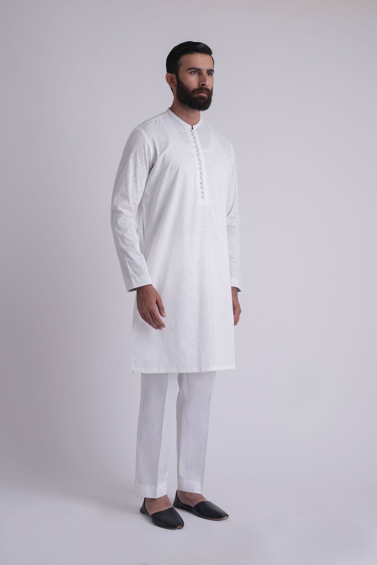 White Embroidered Cotton Kurta (2-Piece) - Image 3