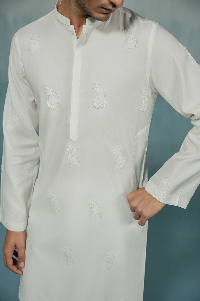 White Hand-Embroidered Cotton Kurta Pajama (2-Piece) - Image 2