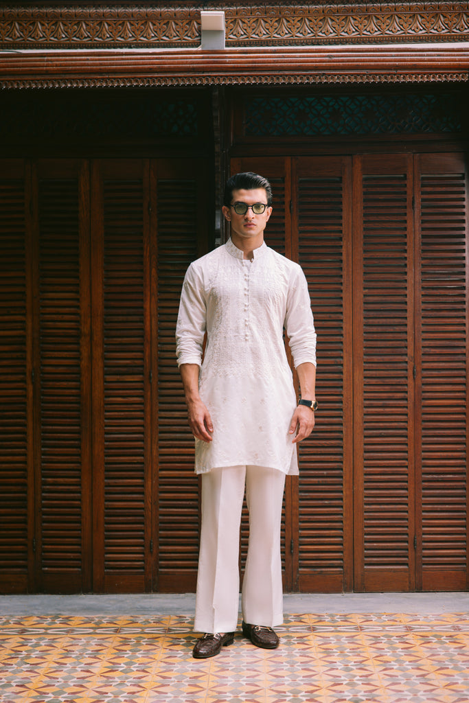 White Embroidered Cotton-Silk Kurta Set (2-Piece) - Image 1