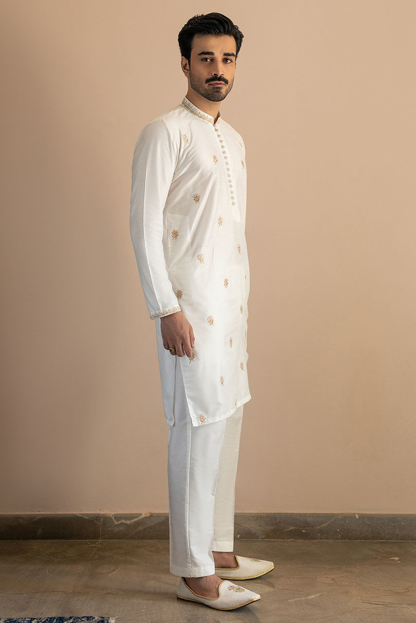 White Embroidered Cotton Silk Kurta (2-Piece) - Image 3