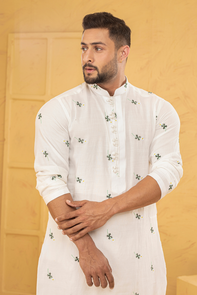 White Floral Embroidered Cotton Kurta (2-Piece) - Image 3