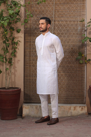 White Embroidered Egyptian Cotton Lawn Kurta (2-Piece) - Image 4