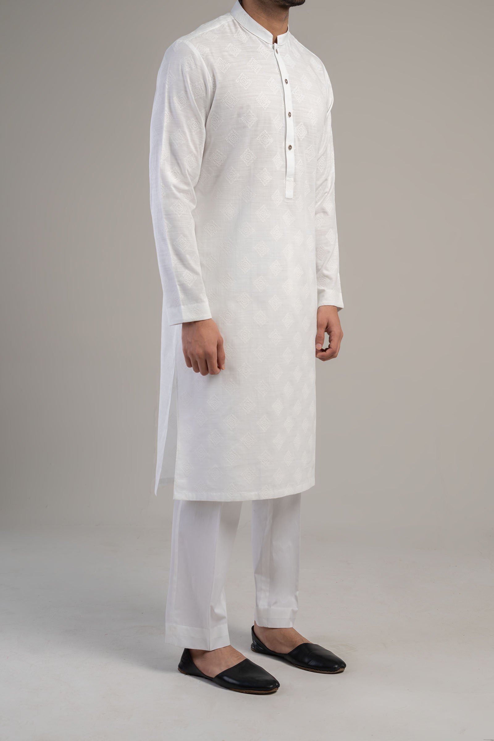 White Embroidered Egyptian Cotton Kurta (2-Piece) - Image 1