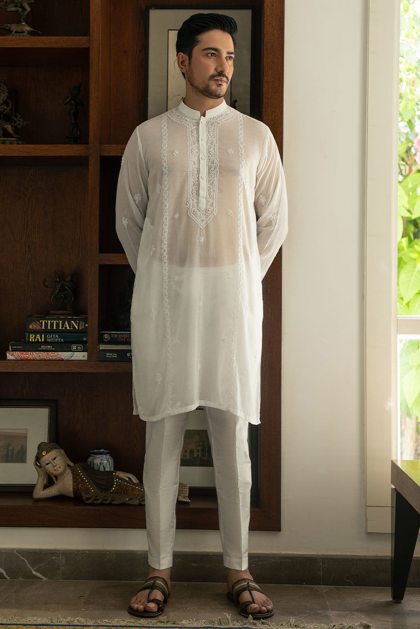 White Hand-Embroidered Chikan Kari Malmal Kurta (1-Pc) - Image 1
