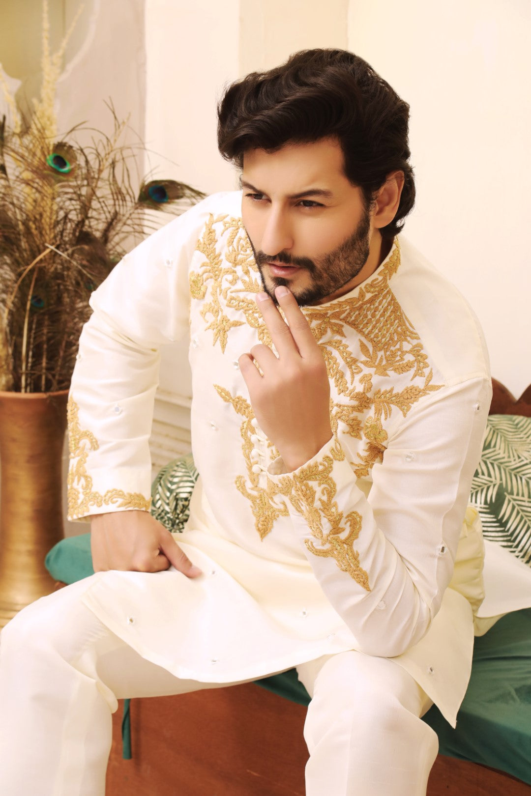 White Gold Embroidered Silk Kurta Pajama (2-Piece) - Image 4