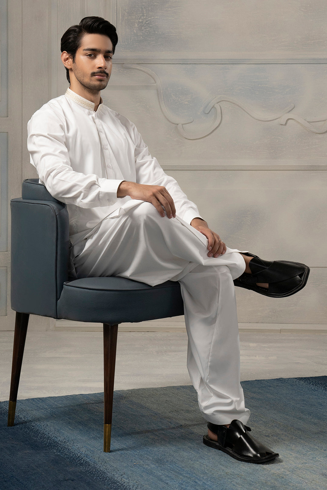 White Textured-Collar Blended Fabric Shalwar Kameez (2-Piece) - Image 13