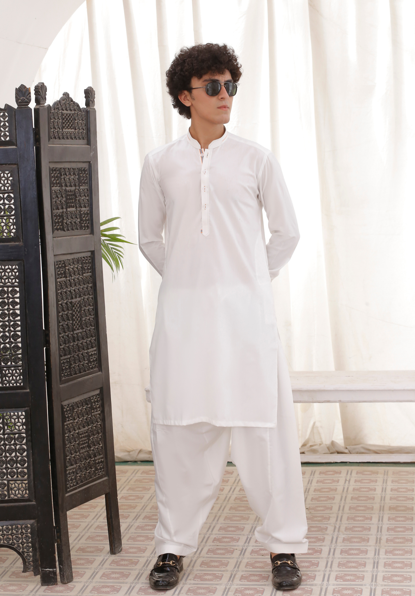 White Contrast Stitch Cotton Blend Shalwar Kameez (2-Piece) - Image 1
