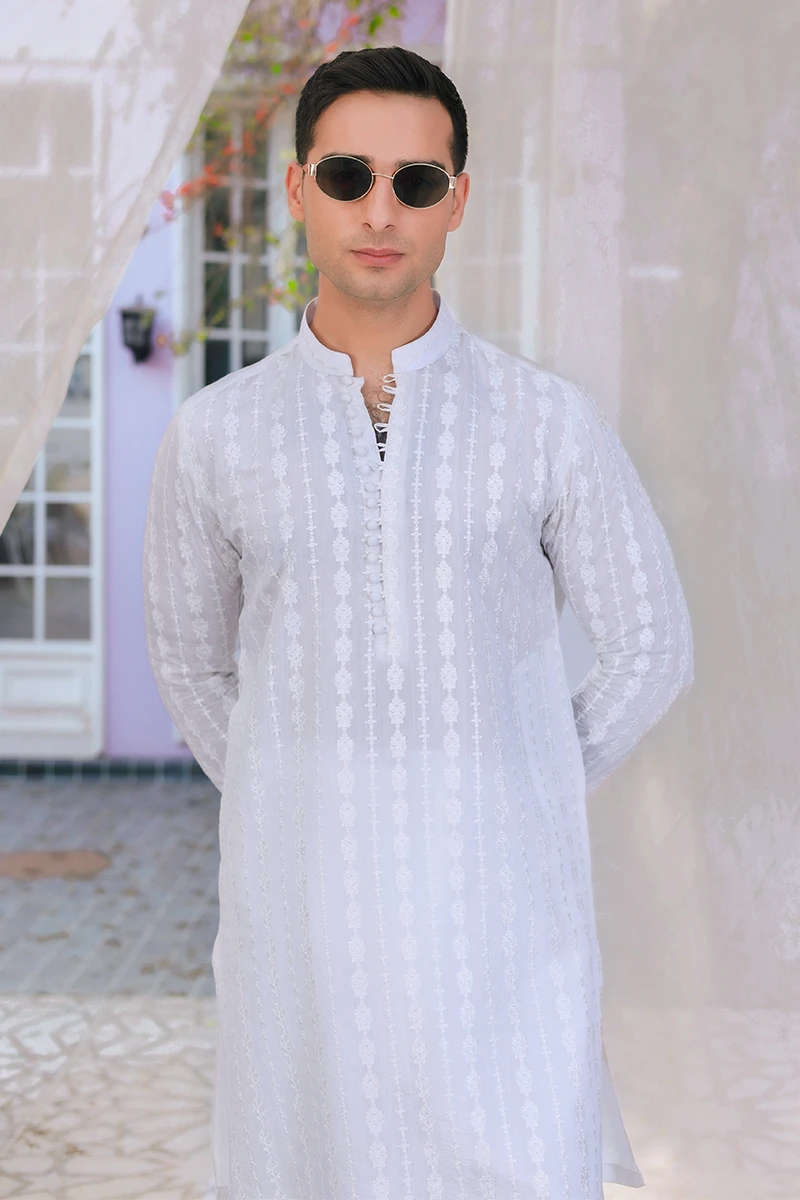 White Self-Embroidered Cotton Kurta Shalwar (2-Piece) - Image 2
