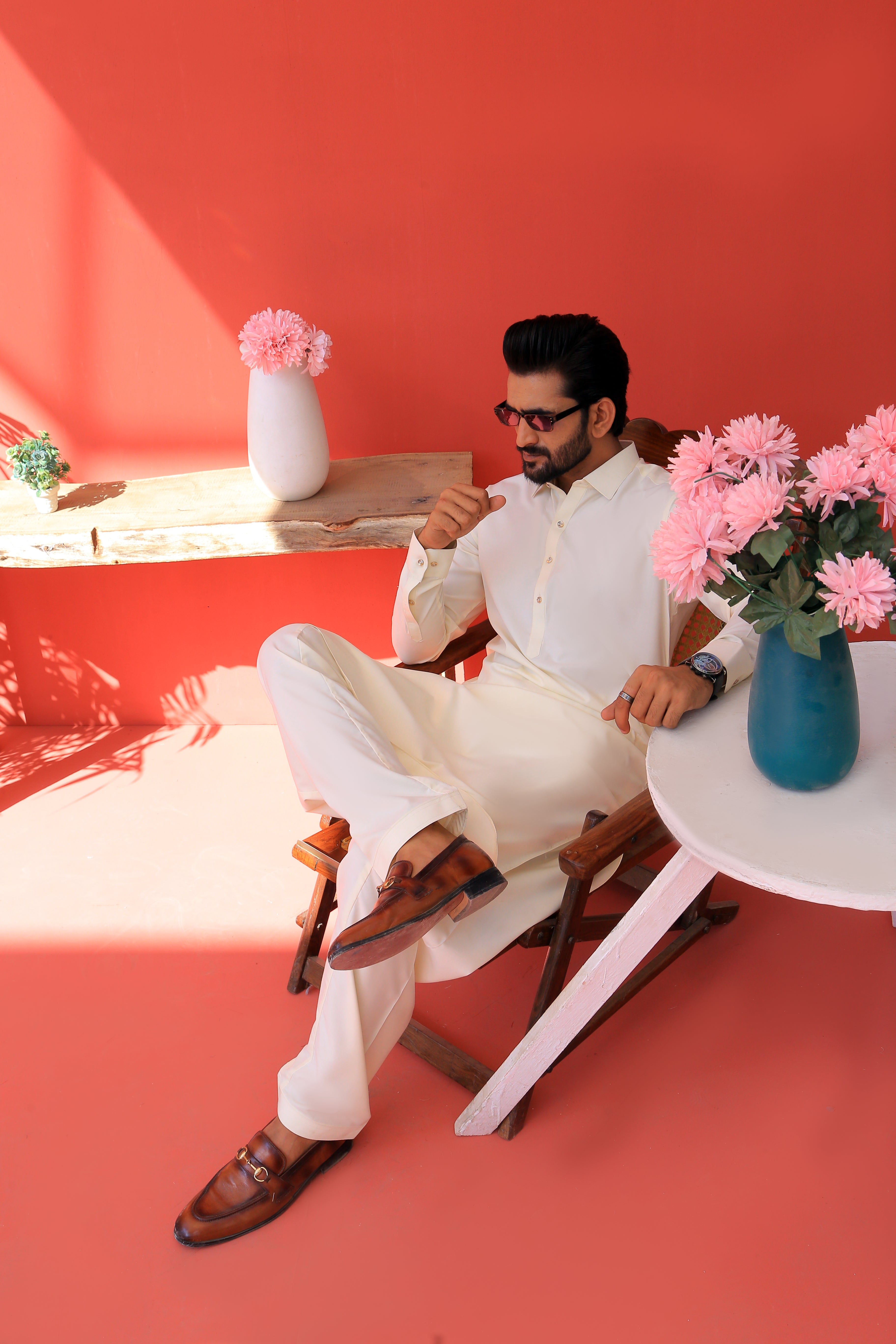 White Minimalist Cotton Shalwar Kameez (2-Piece) - Image 6