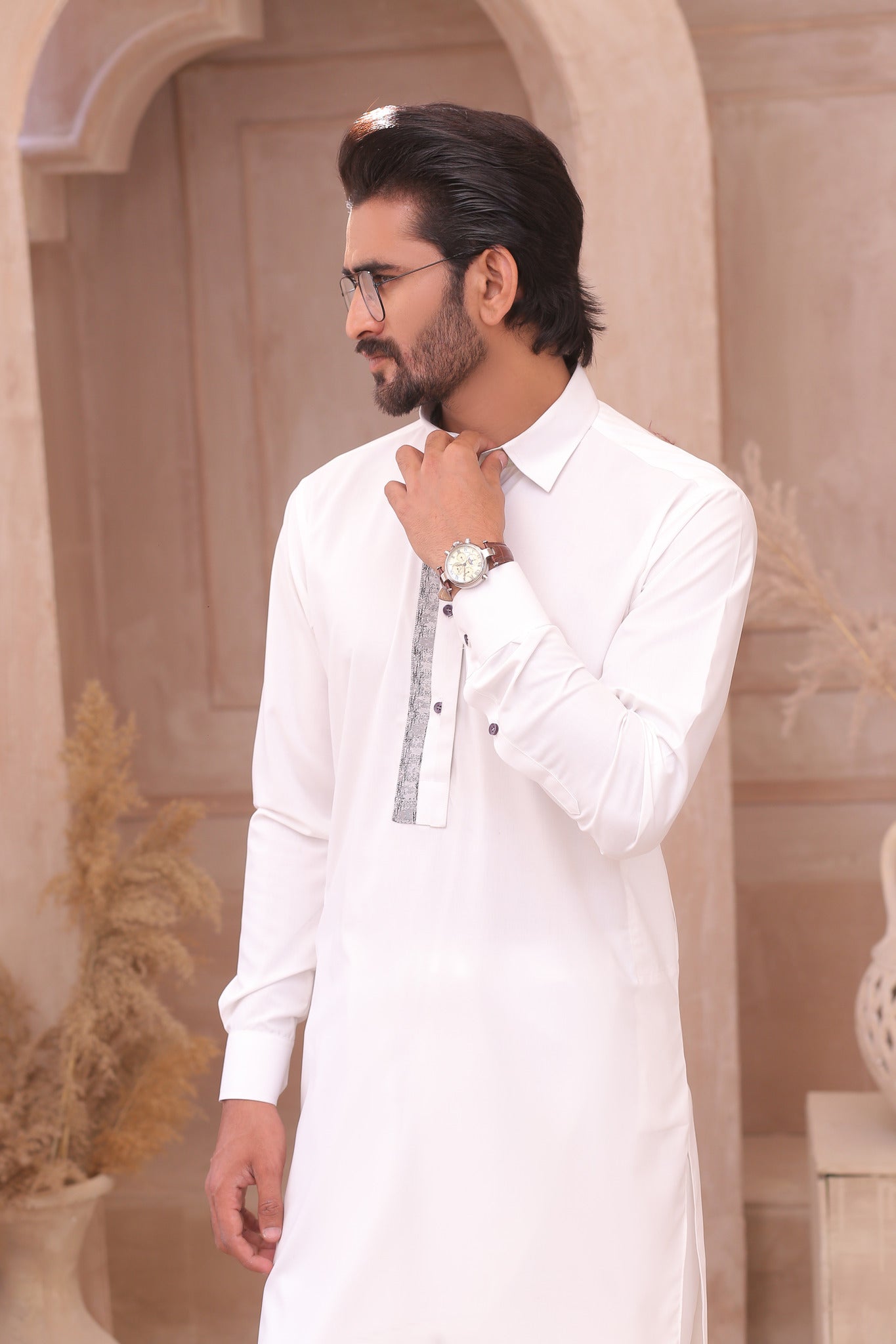 White Contrasting Placket Cotton Shalwar Kameez (2-Piece) - Image 4