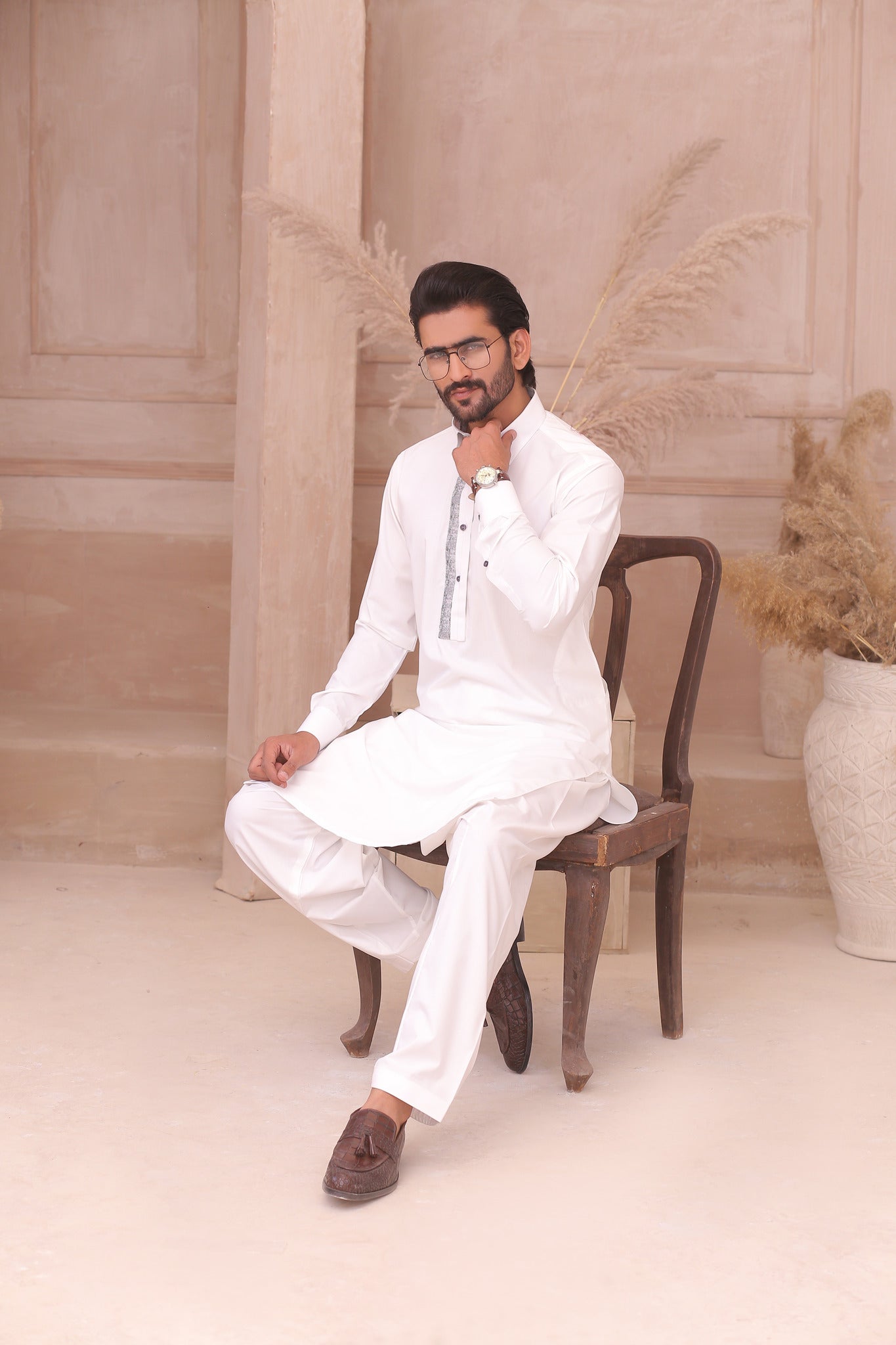 White Contrasting Placket Cotton Shalwar Kameez (2-Piece) - Image 7