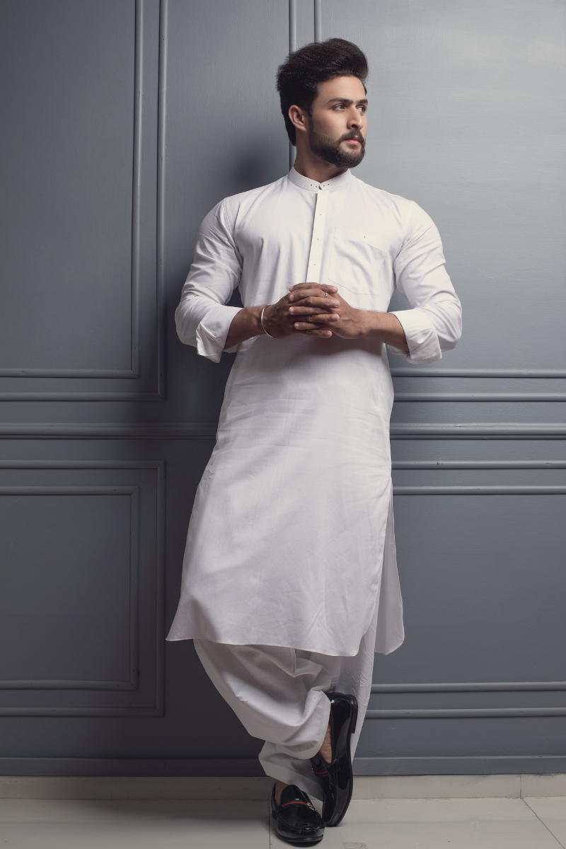 White Minimal Stitching Cotton Kurta Shalwar (2-Piece) - Image 3