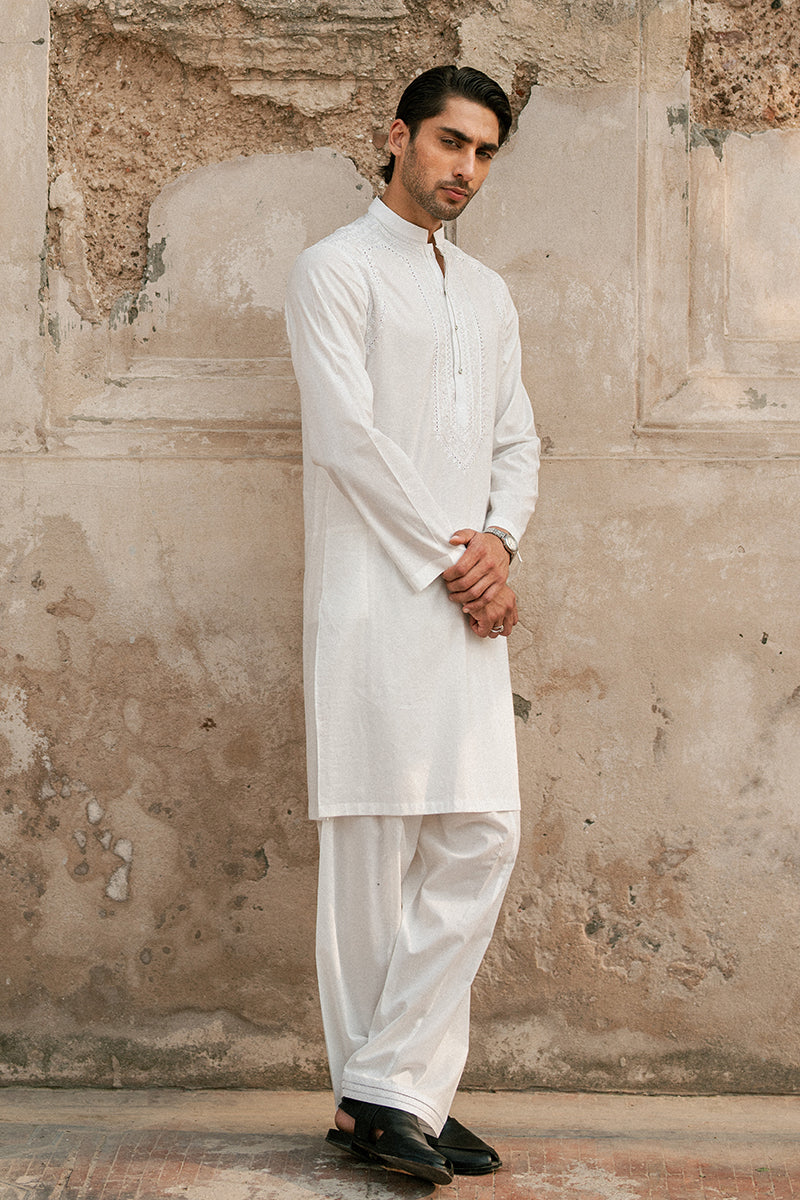White Lucknowi Embroidered Cotton Kurta Shalwar (2-Piece) - Image 4