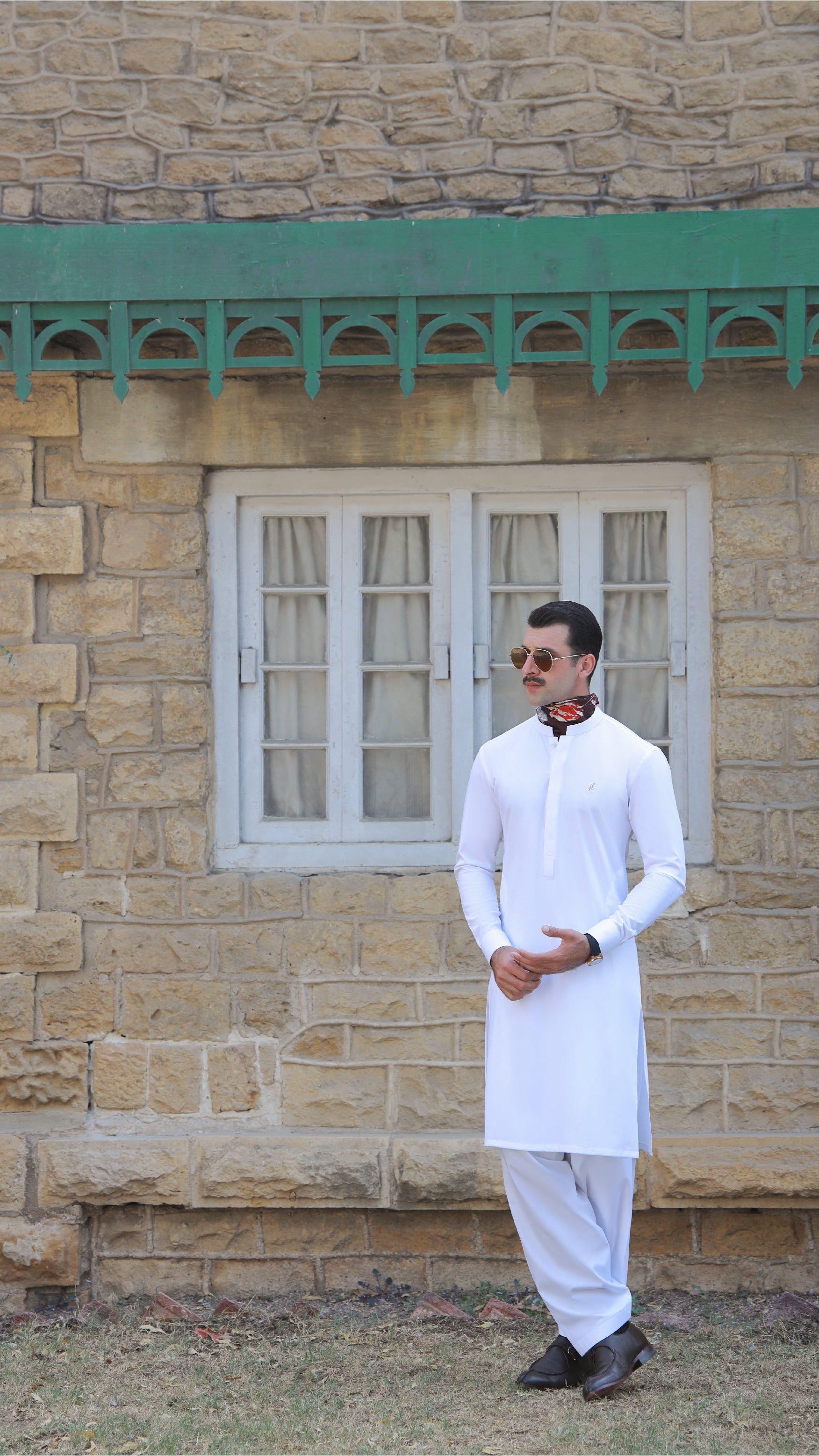 White Minimal Embroidered Egyptian Cotton Shalwar Kameez (2-Piece) - Image 2