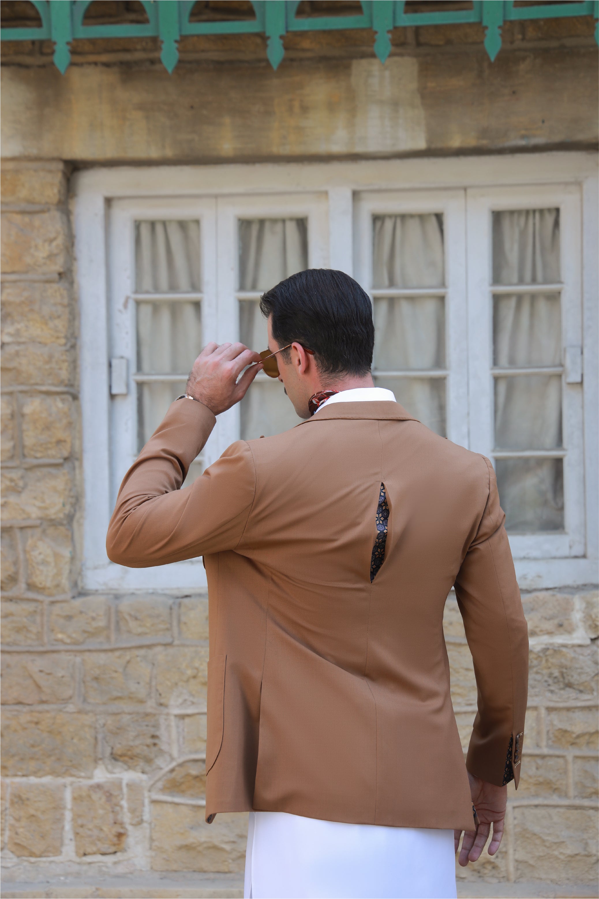 White Minimal Embroidered Egyptian Cotton Shalwar Kameez (2-Piece) - Image 6