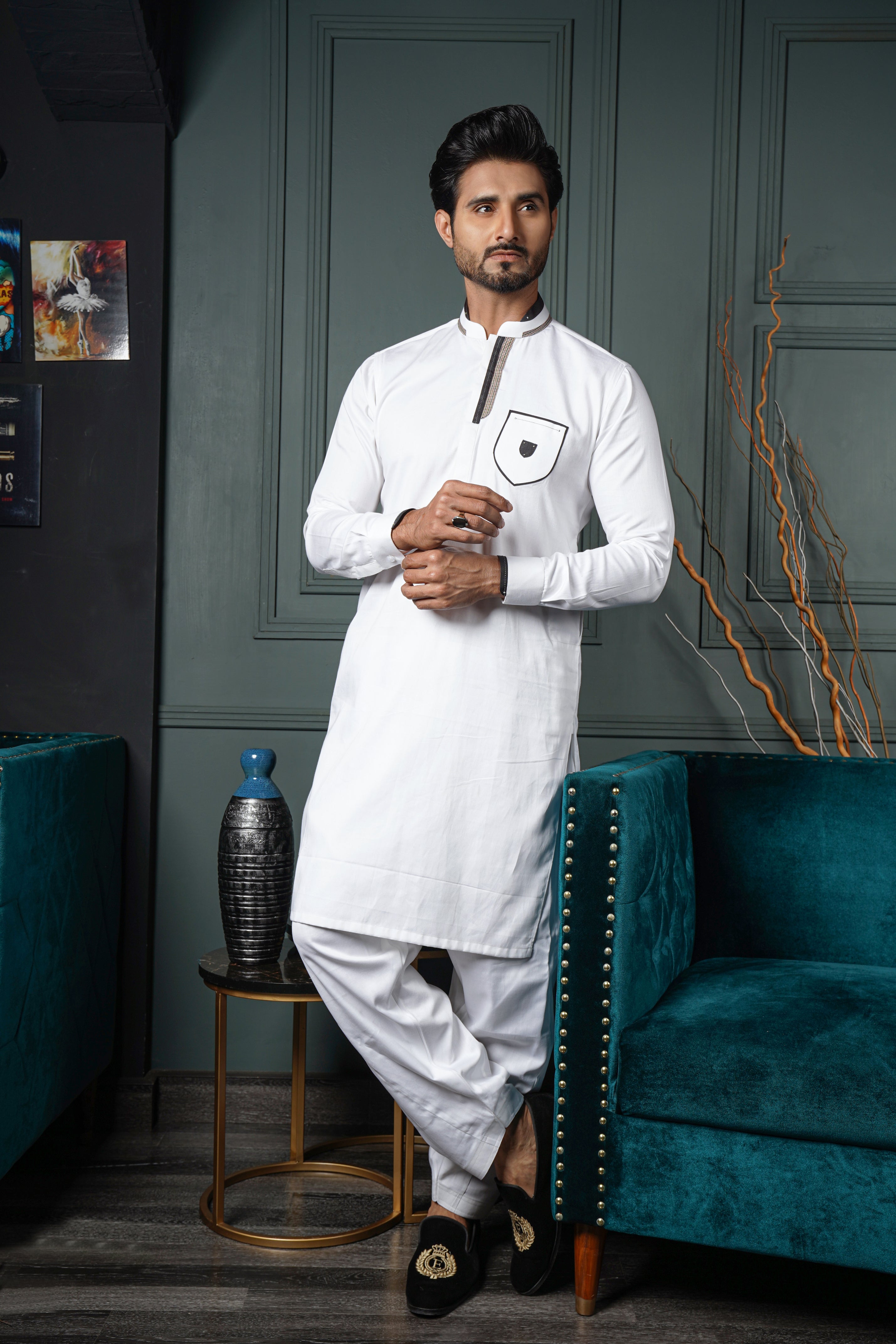 White Embellished Poly-Cotton Kurta Pajama (2-Piece) - Image 1