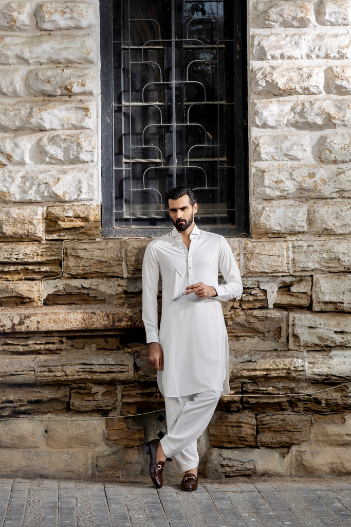 White Wash n Wear Shalwar Kameez (2-Piece) - Image 1